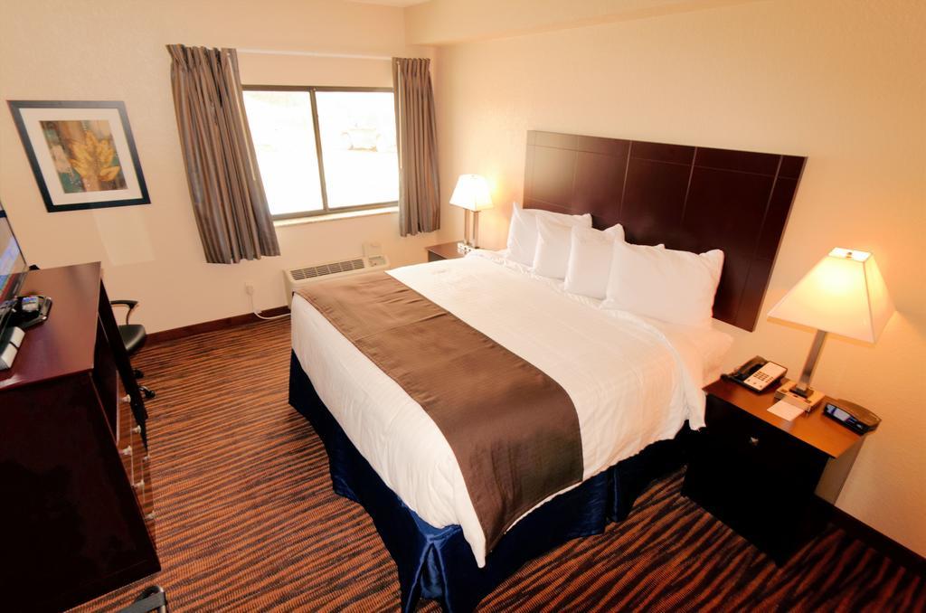 Cobblestone Inn & Suites - Denison | Oak Ridge Værelse billede