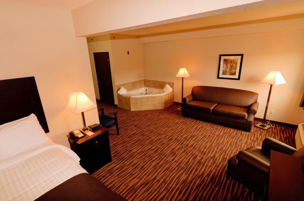 Cobblestone Inn & Suites - Denison | Oak Ridge Værelse billede