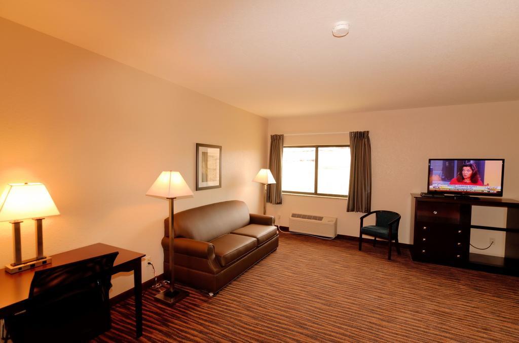 Cobblestone Inn & Suites - Denison | Oak Ridge Værelse billede
