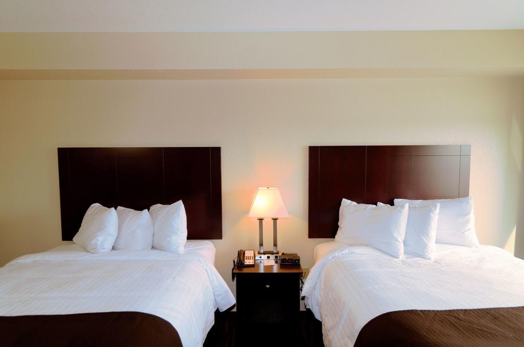 Cobblestone Inn & Suites - Denison | Oak Ridge Værelse billede
